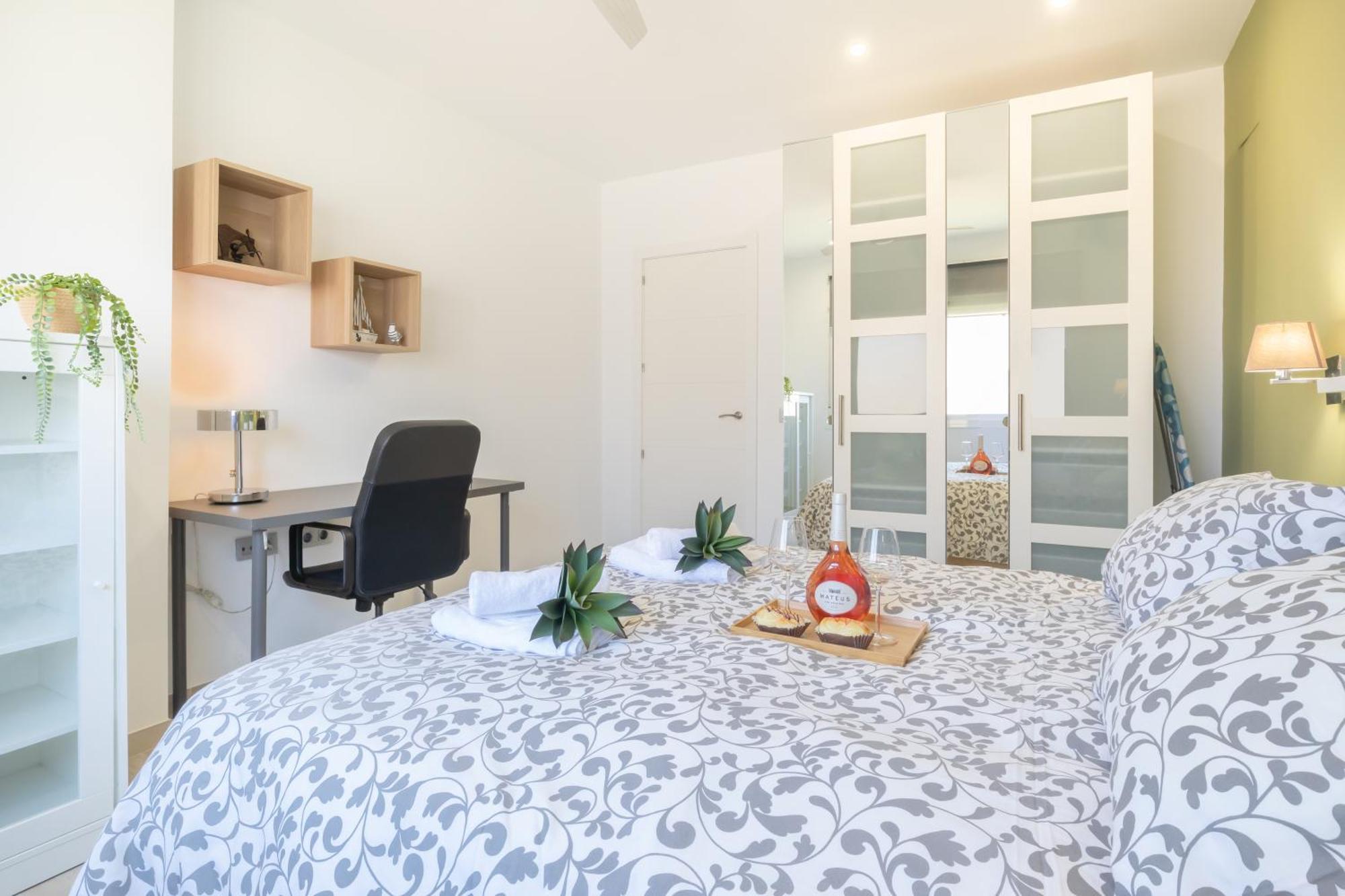 Center 100m From The - Happy Apartamento *