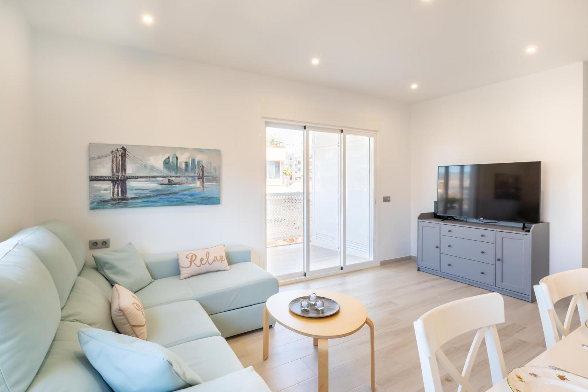 Center 100m From The - Happy Marbella